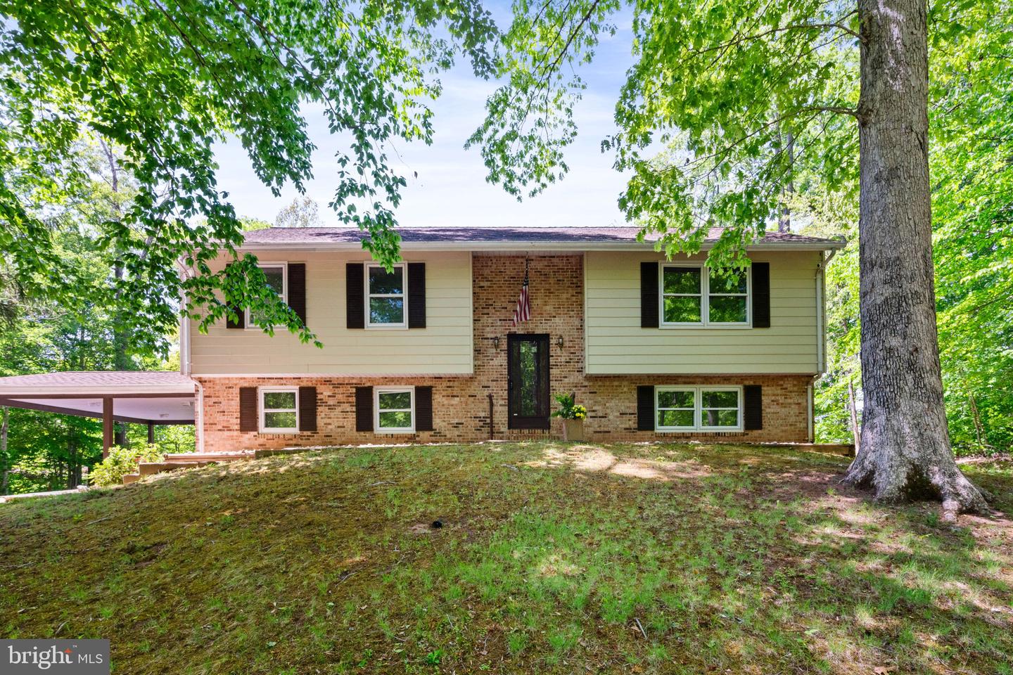 12020 Parkriver Drive, Manassas
