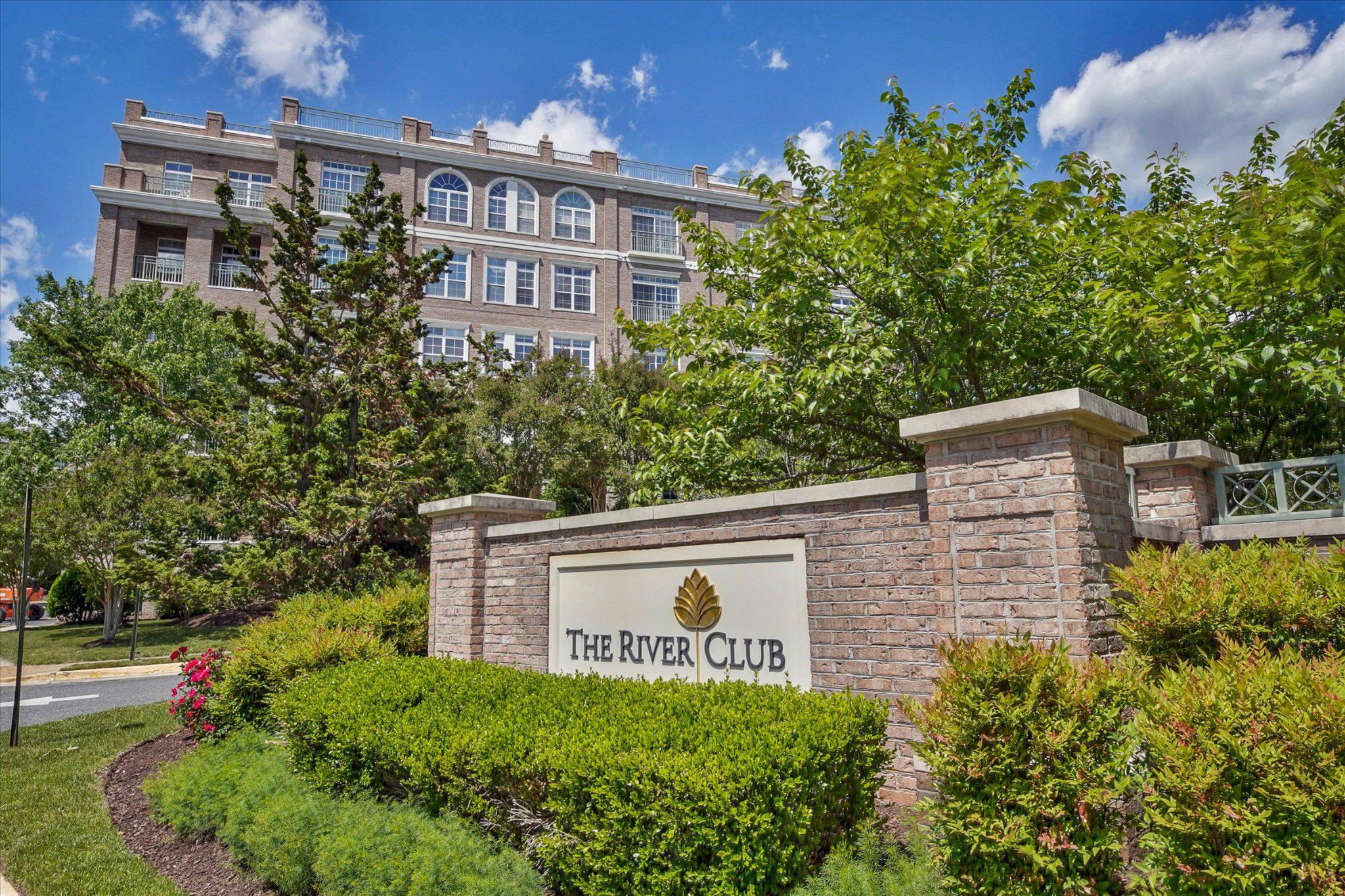 820 Belmont Bay Drive #303
