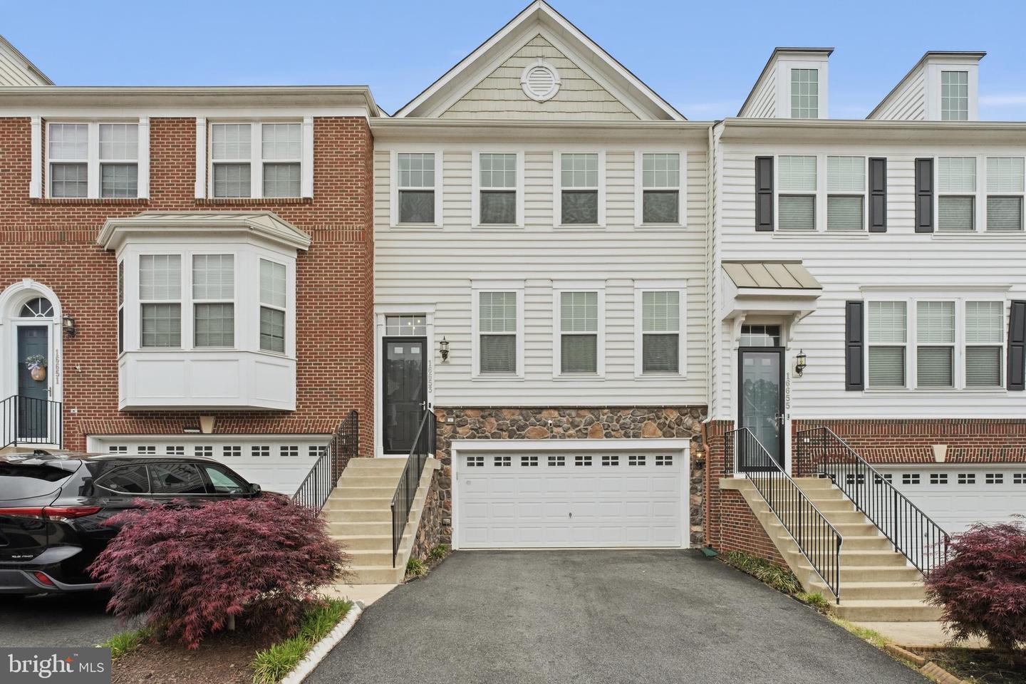 16653 Danridge Manor Drive, Woodbridge