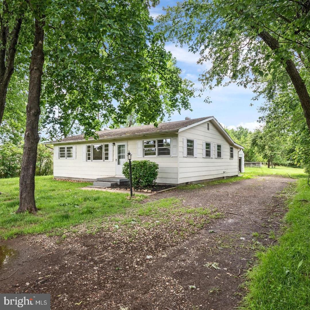 8606 Linton Hall Road