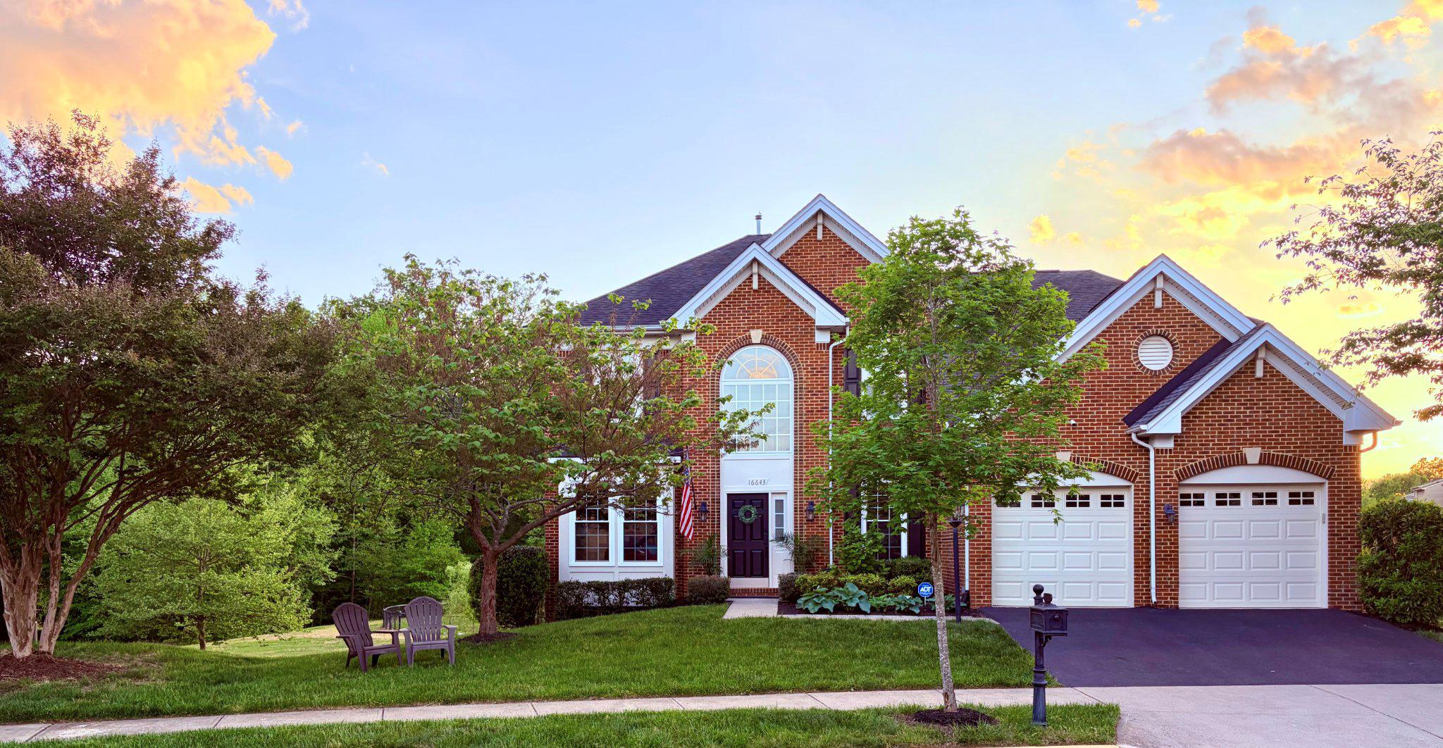 16643 Space More Circle, Woodbridge