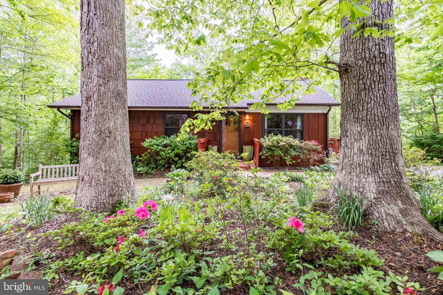 10924 Ravenwood Drive