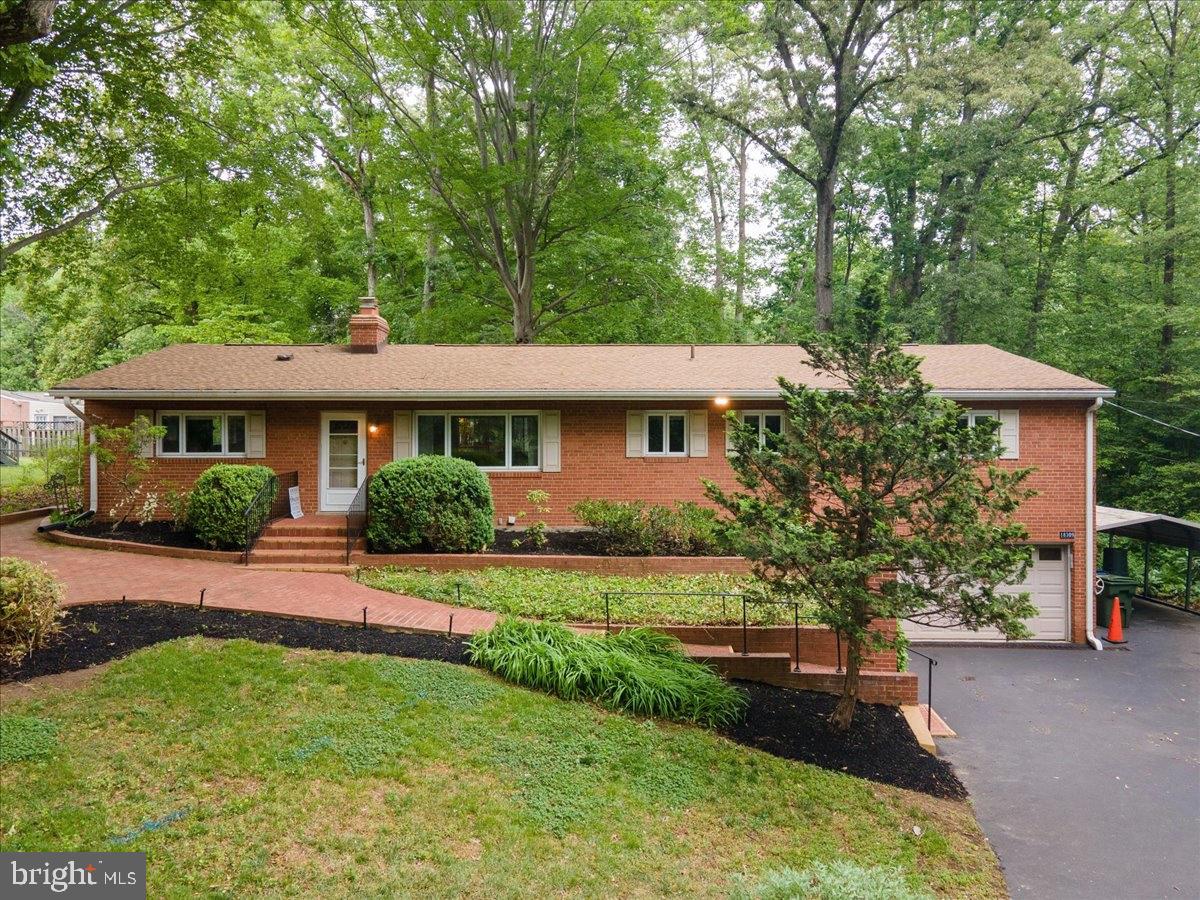 18309 Cabin Road, Triangle