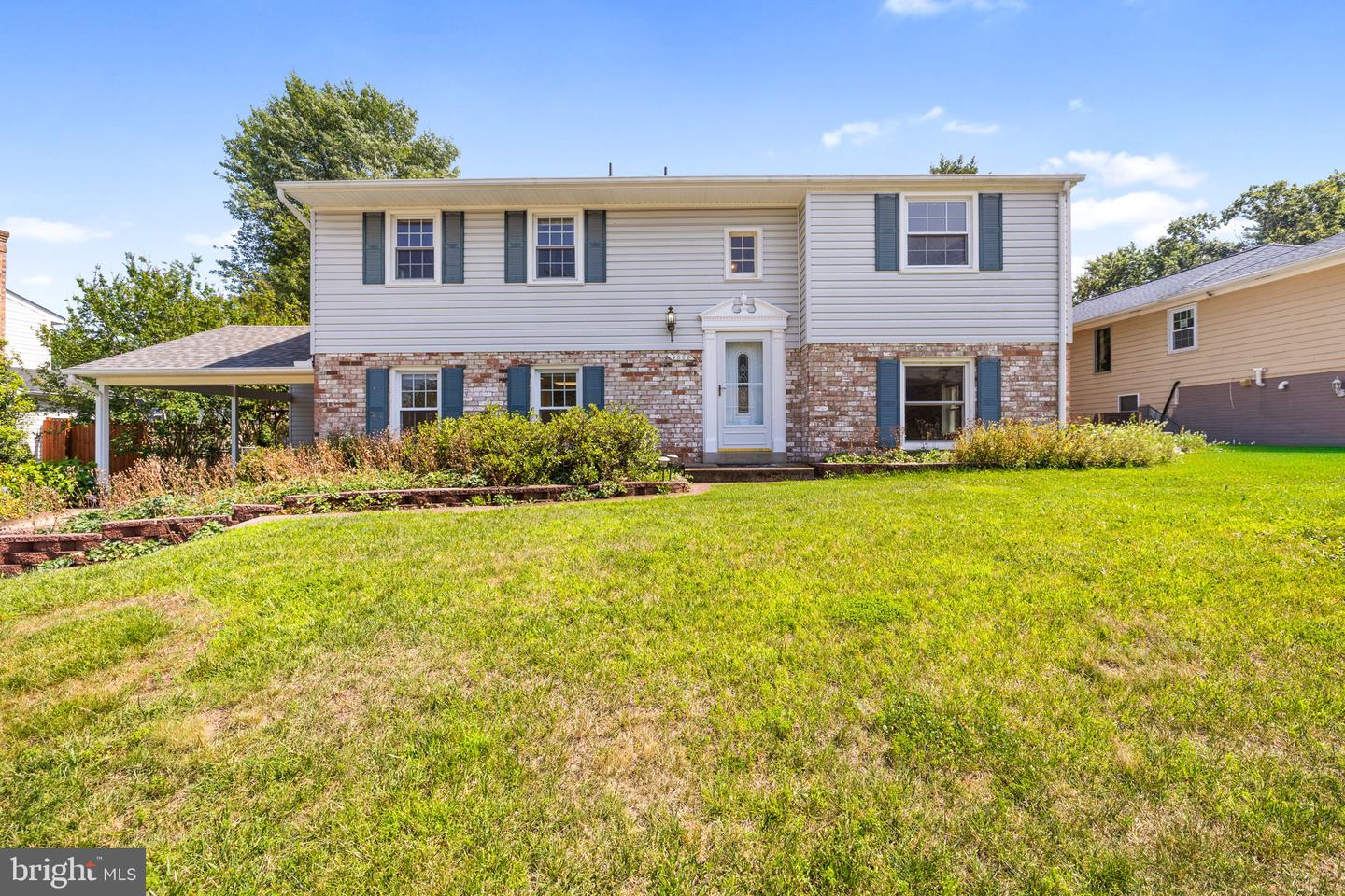 9803 Greenview Lane
