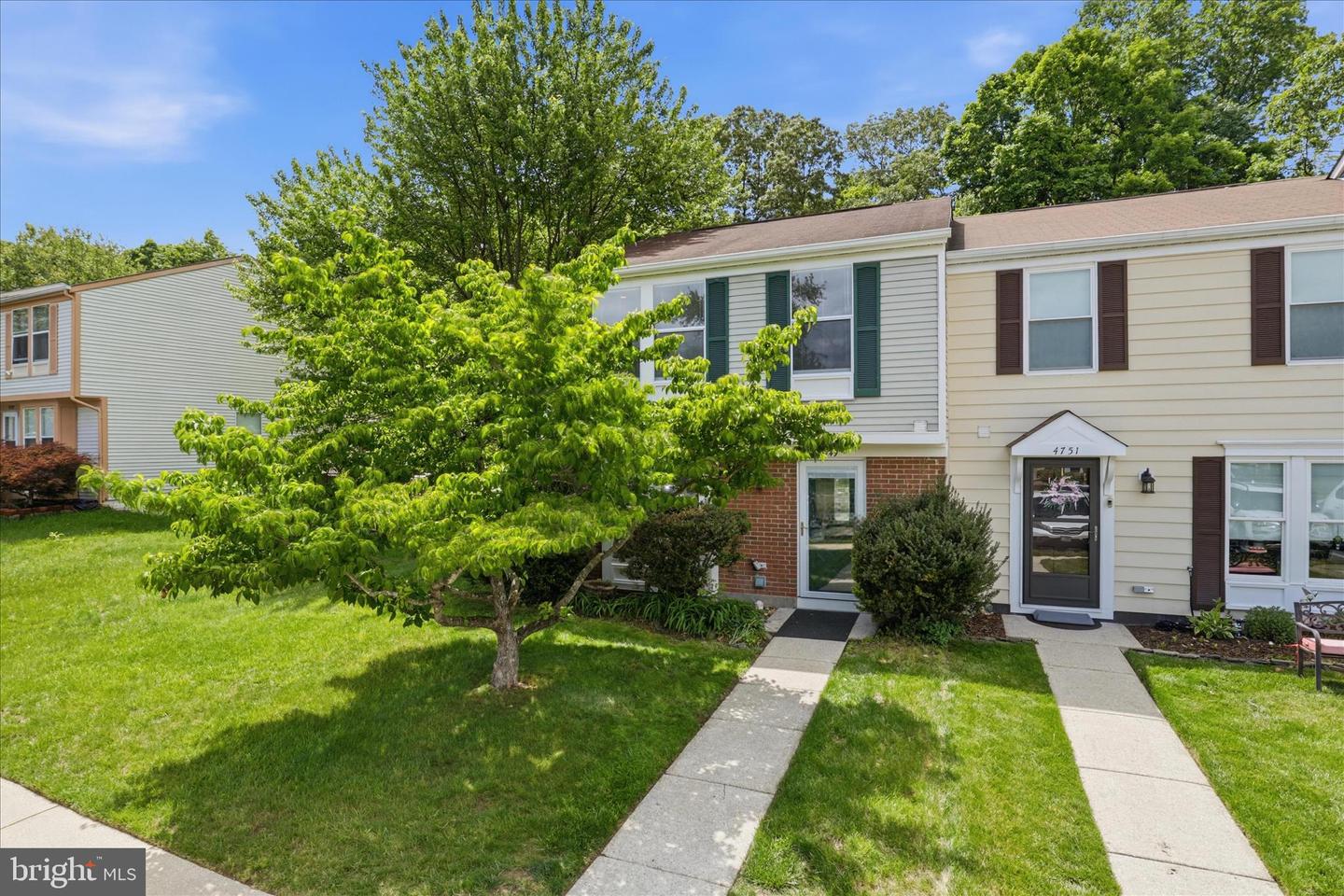 4749 Hersand Court, Woodbridge