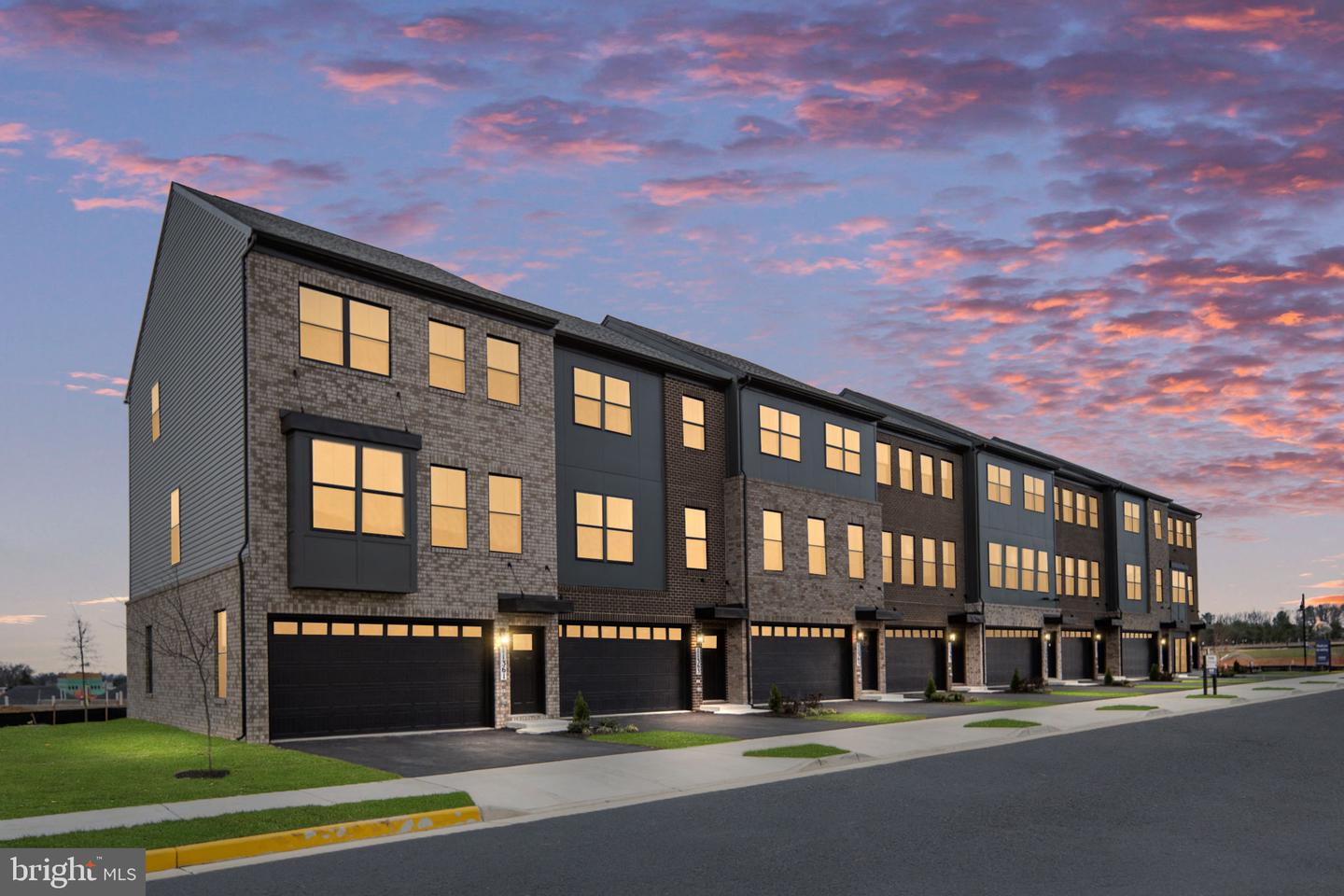 11325 Hypatia Loop, Manassas