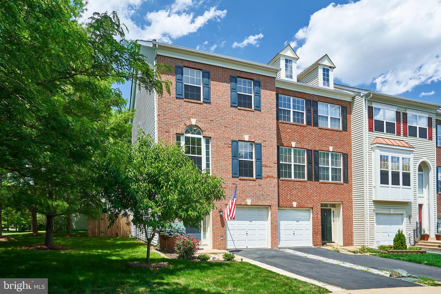 10196 Pale Rose Loop, Bristow