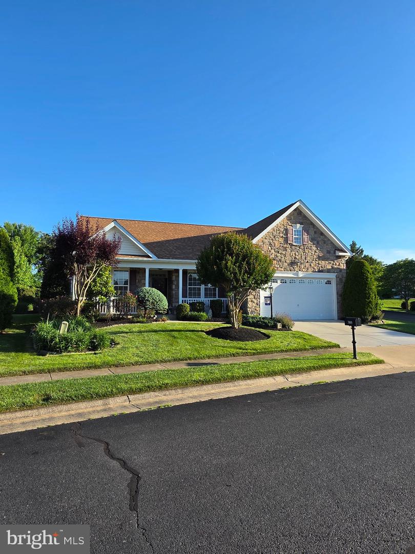3805 Blowing Leaf Place