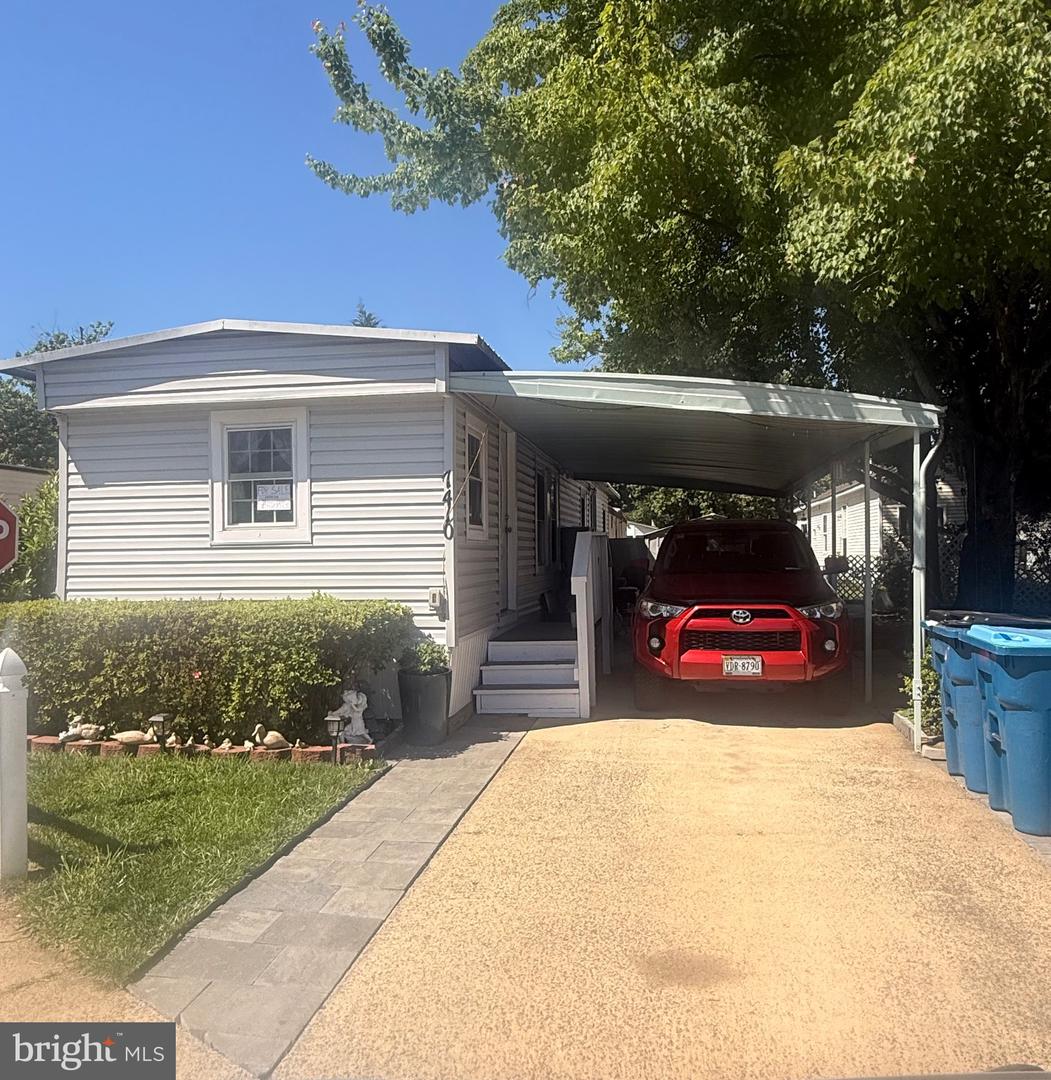 7410 Moss Ln, Manassas