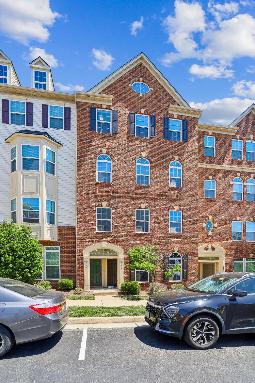 7504 Brunson Circle #12h