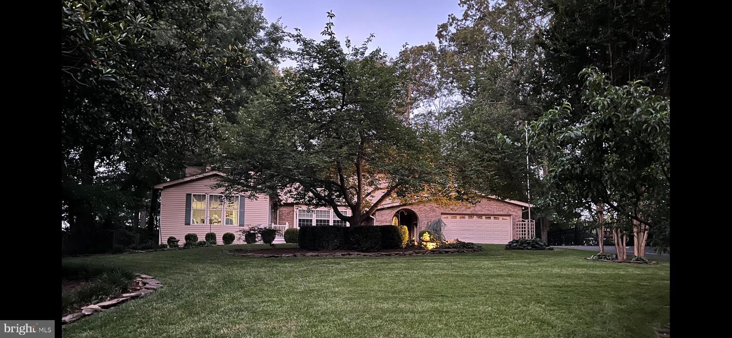 3203 Riverview Drive
