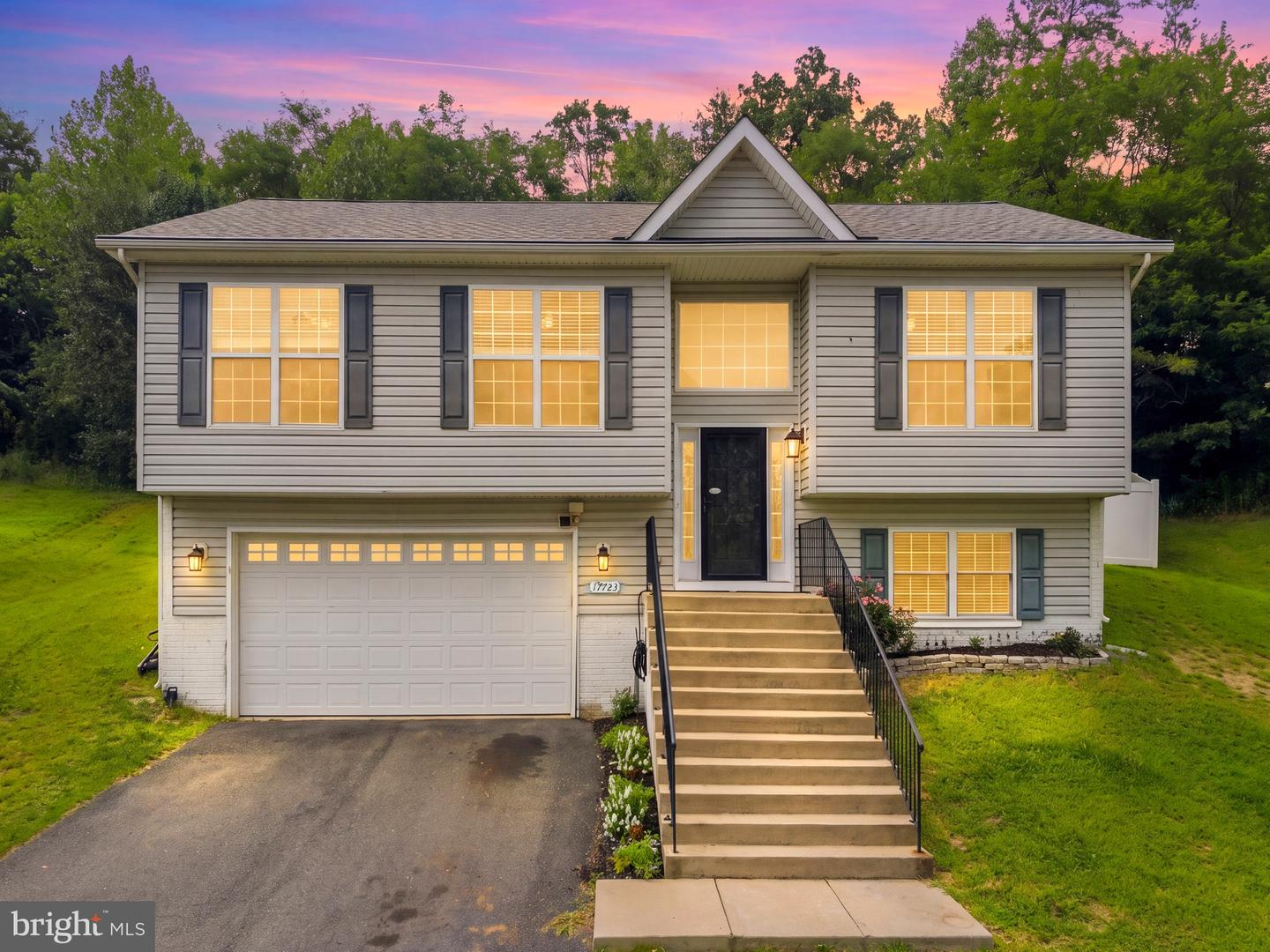 17723 Twist Court, Dumfries
