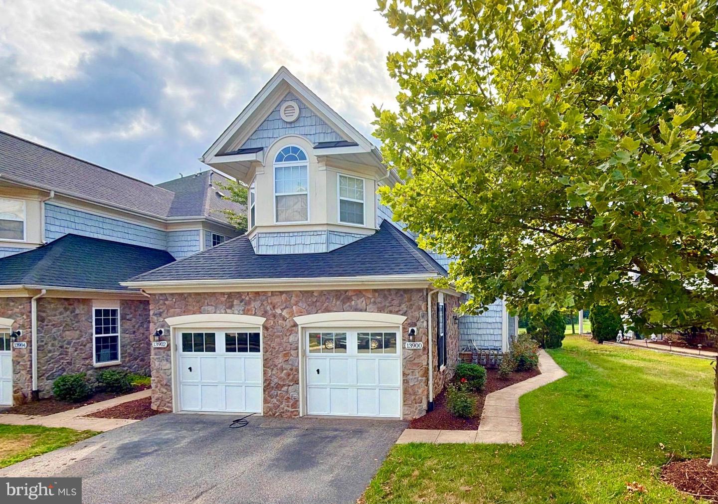 13900 Greendale Drive #38