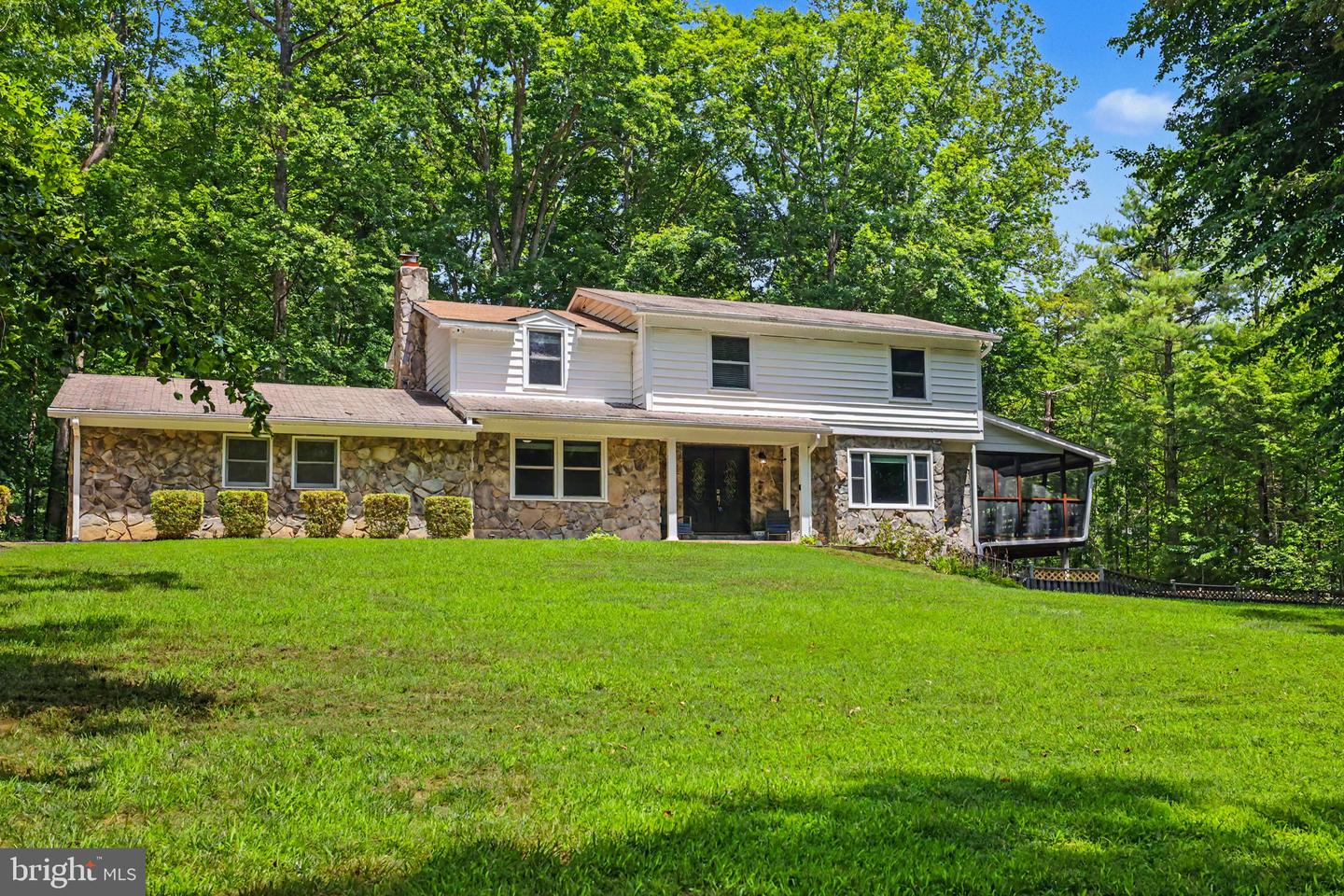 13437 Carriage Hill Drive