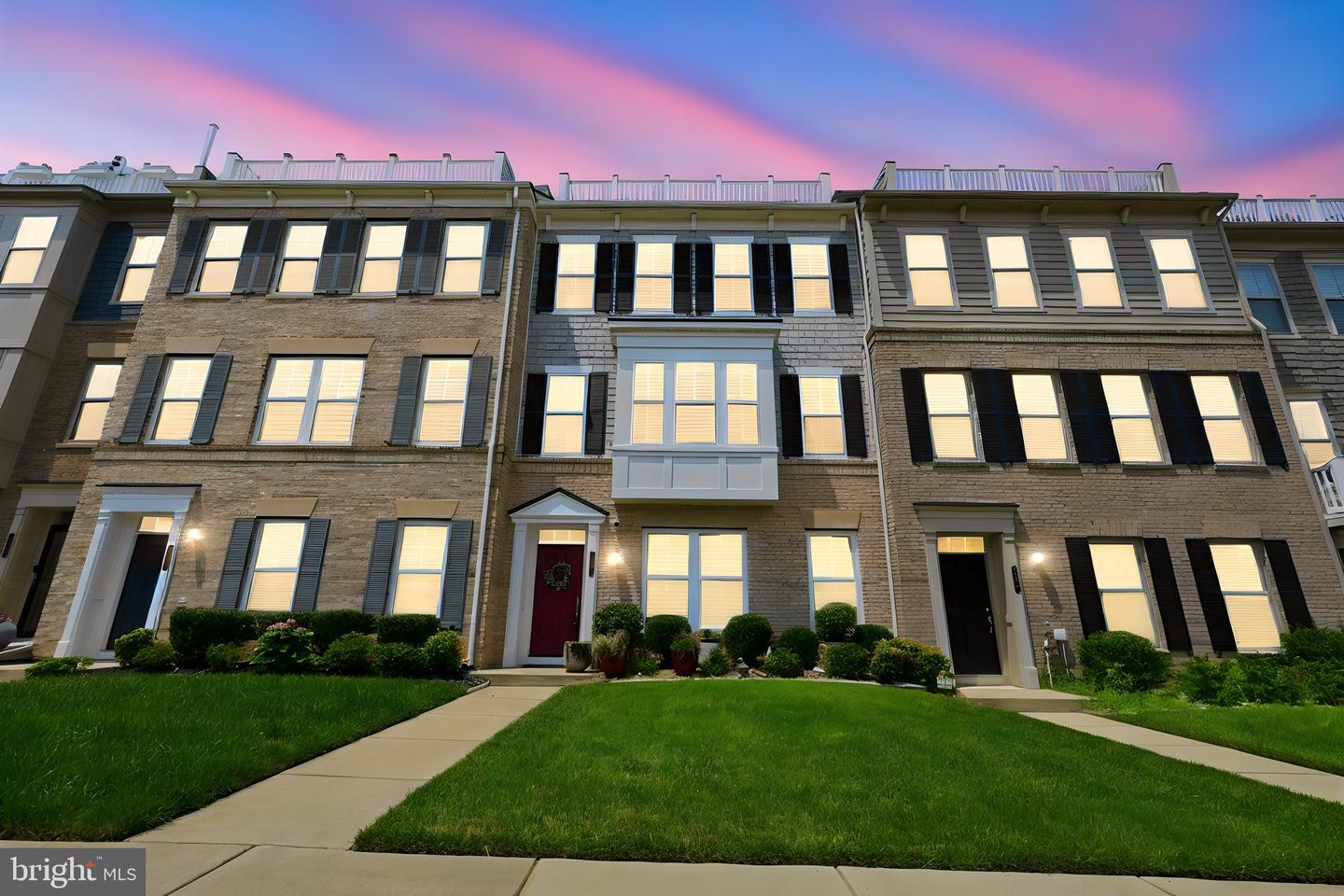 1857 Shadding Bay Lane