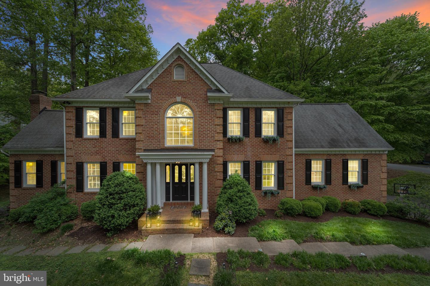7001 Kodiak Court
