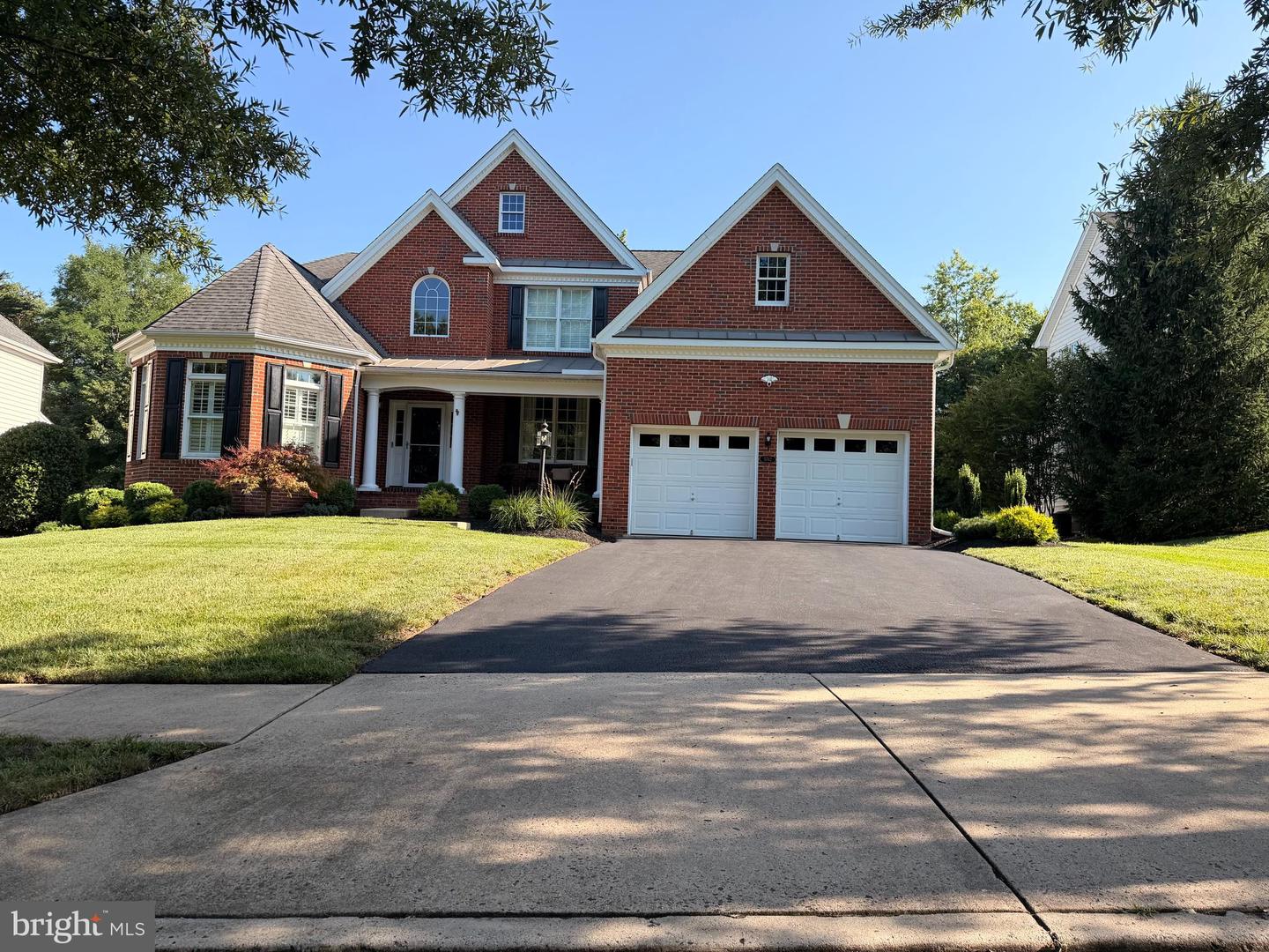 5762 Waterloo Bridge Circle