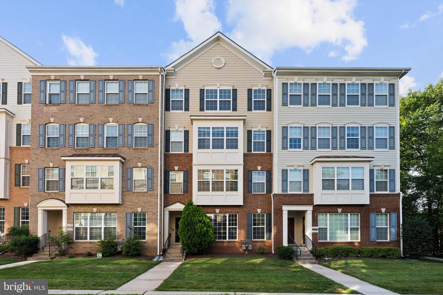 6159 Aster Haven Circle