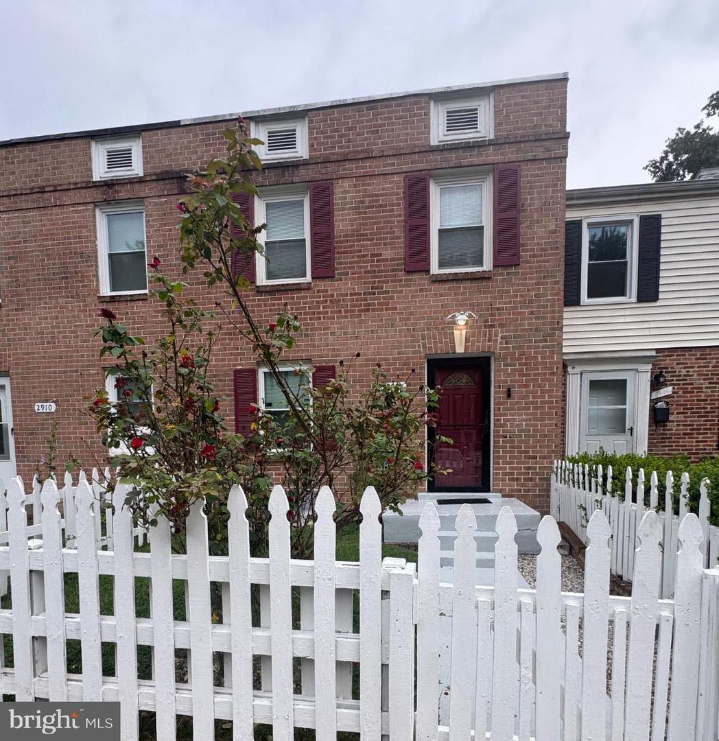 2908 Wren Court