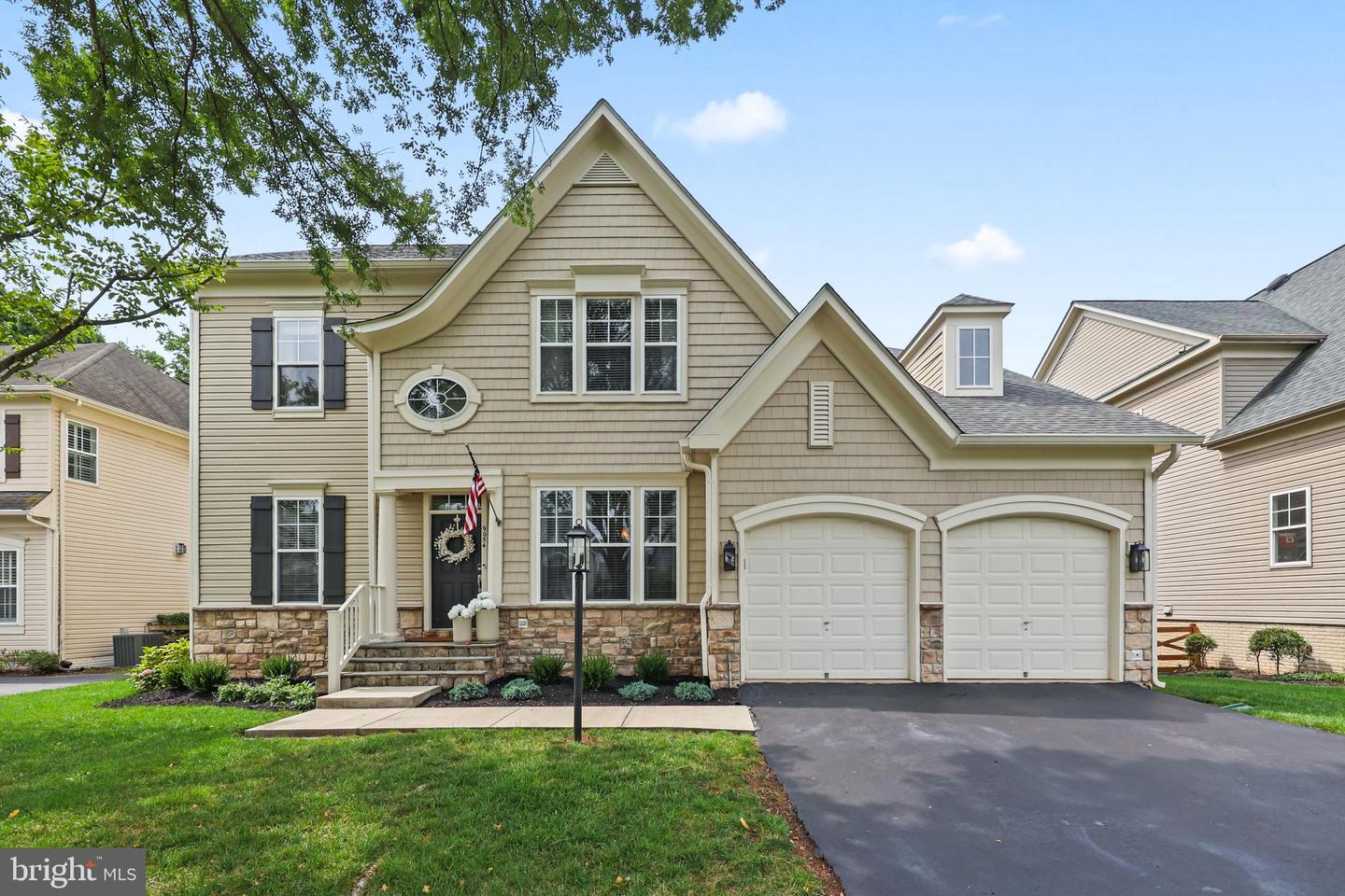 9054 Roaring Spring Loop