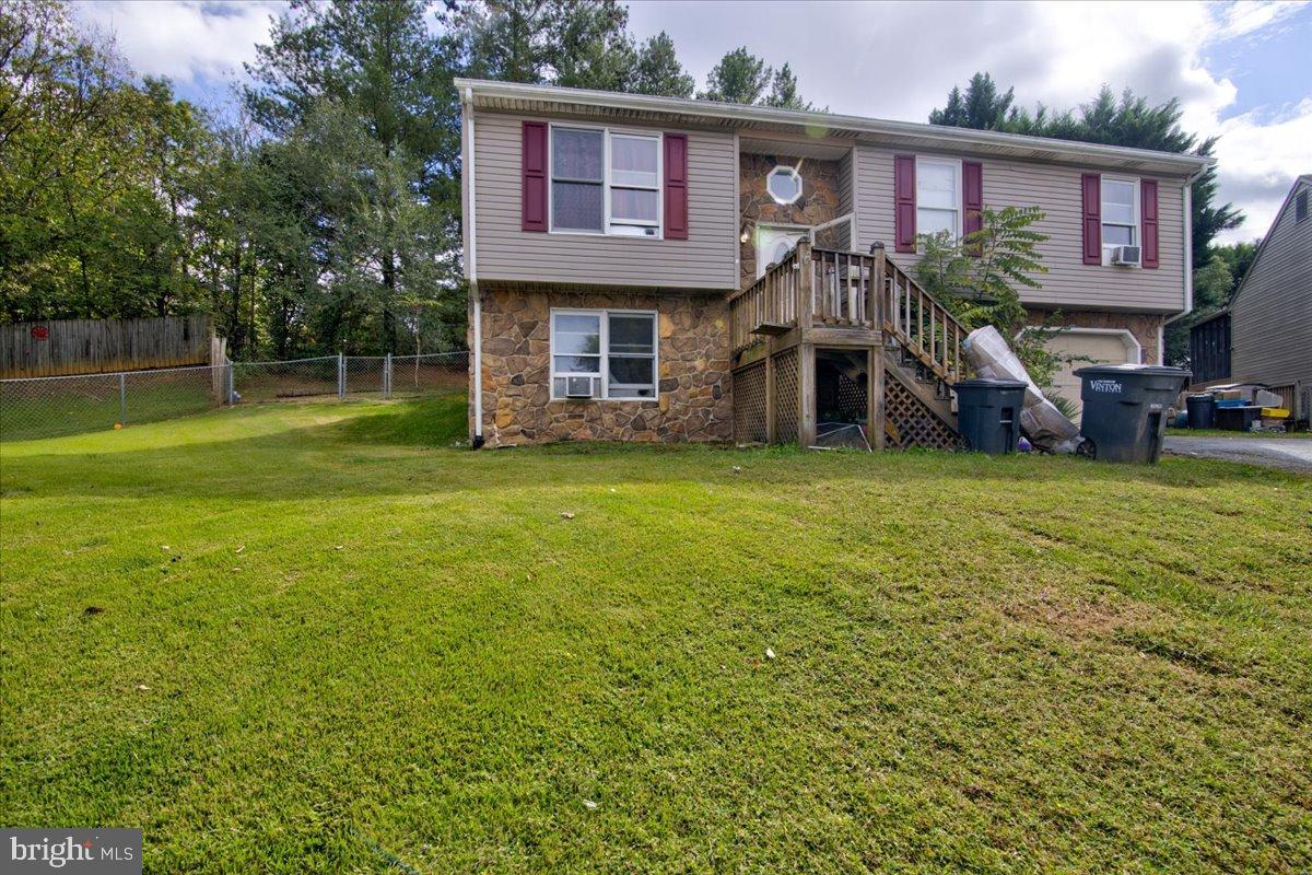 344 Elm Street, Vinton