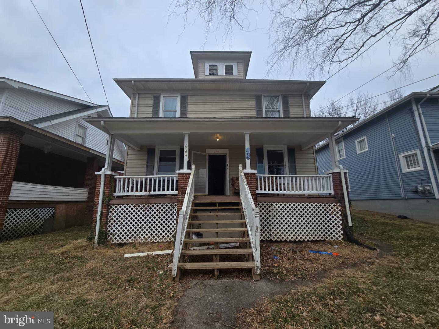 666 Montrose Avenue SE