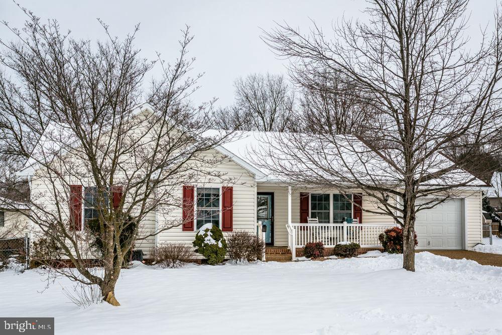 227 Rayann Lane, Broadway