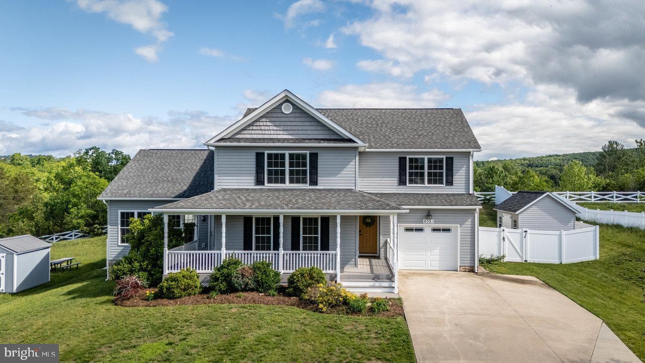 6081 Dotts Lane, Penn Laird