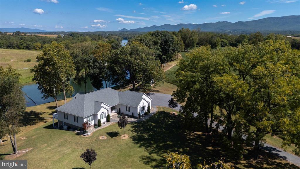 4348 Park Way, Elkton