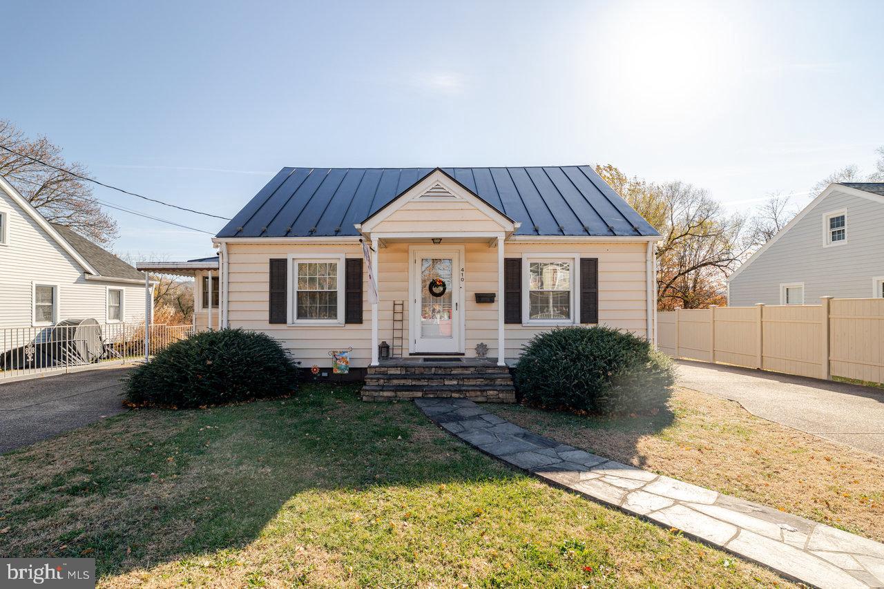 410 E East Rockingham Street, Elkton