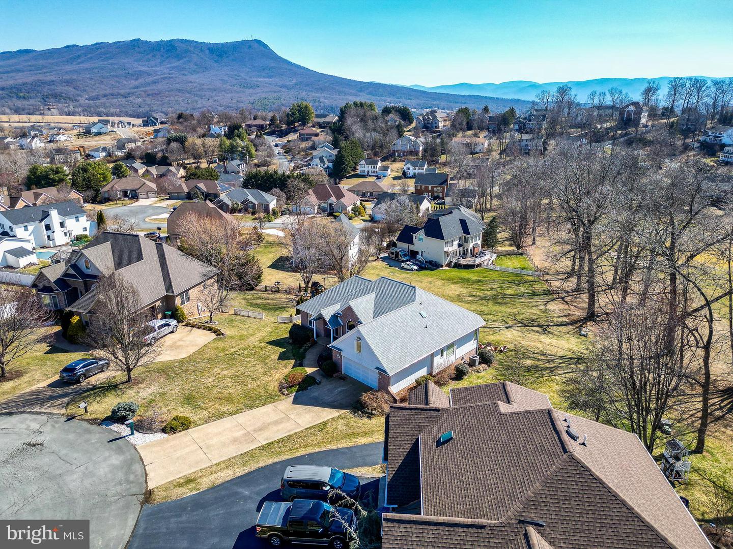 3741 Davis Road, Penn Laird