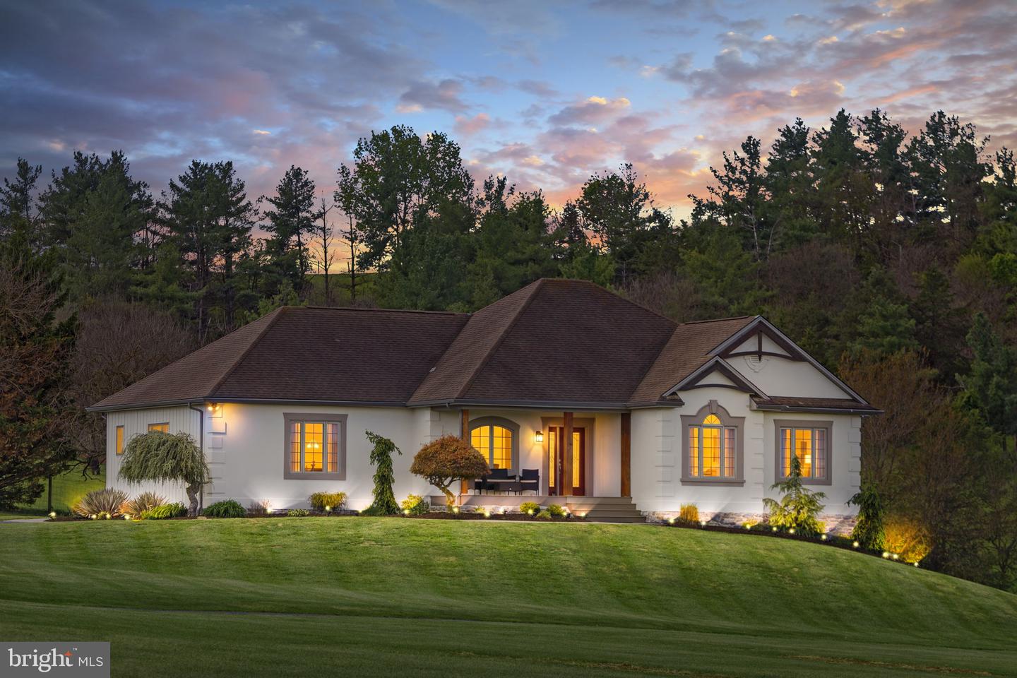 10005 Bonny Brae Lane