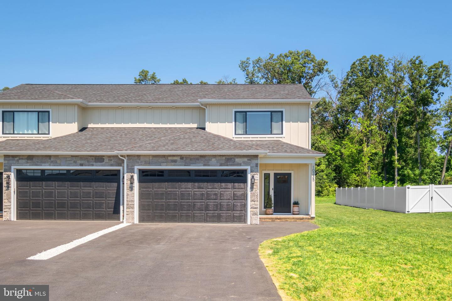 10235 Dalmatian Drive