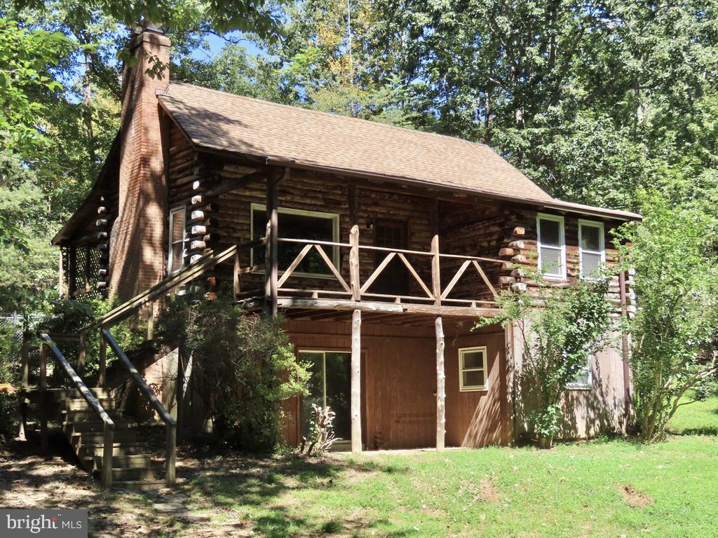 300 Seven Ponds Road, Amissville
