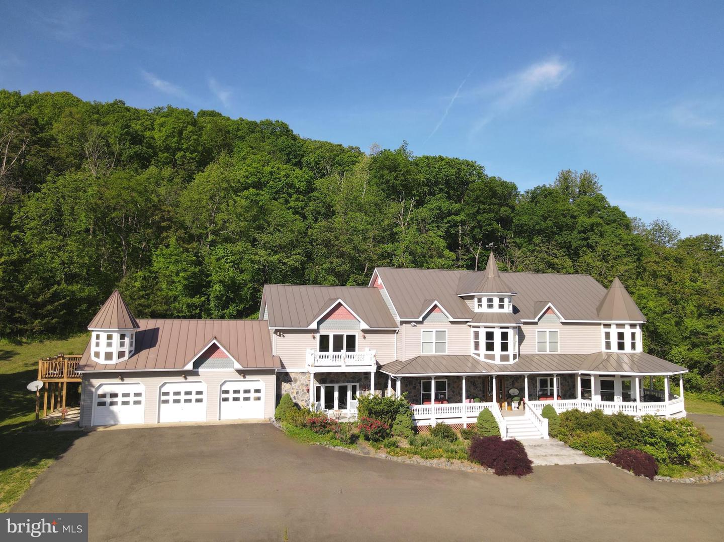 65 Clark Lane