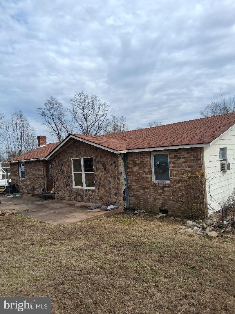268 Rollins Ford Road, Amissville