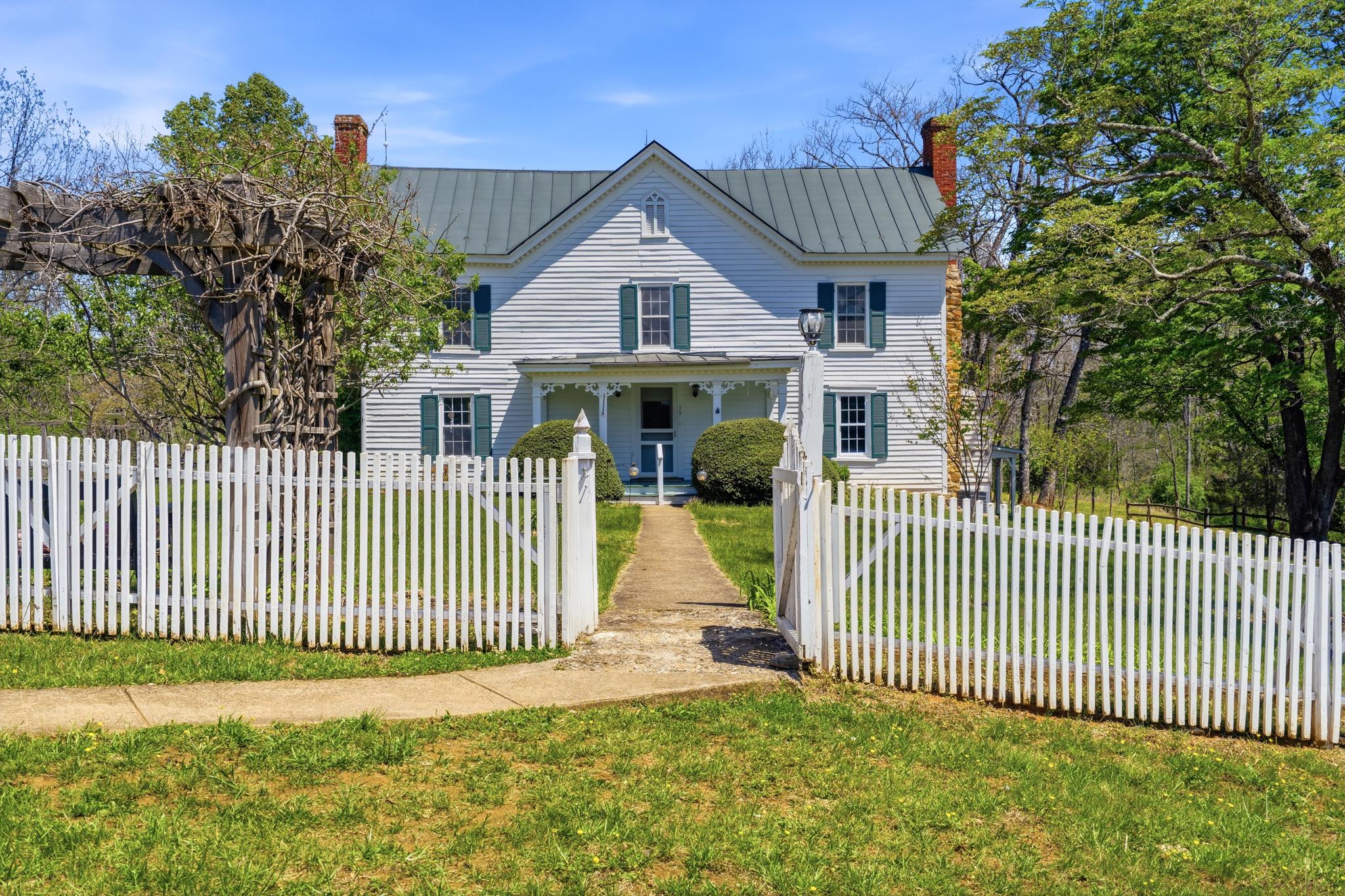 15 Chilton Lane, Sperryville