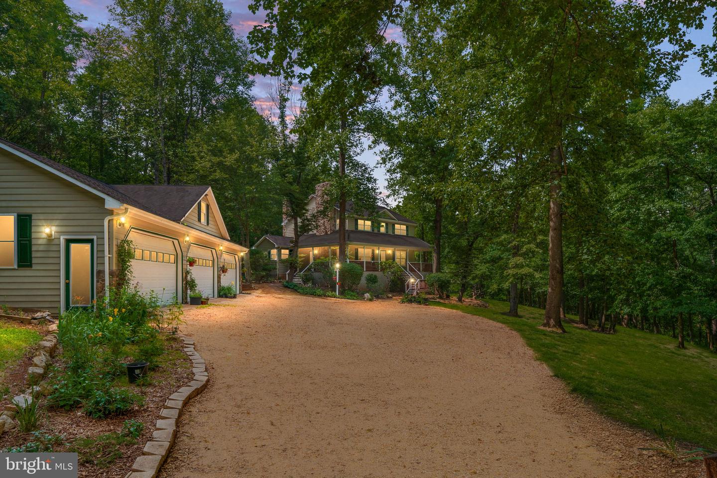 203 Rock Mills Road, Woodville