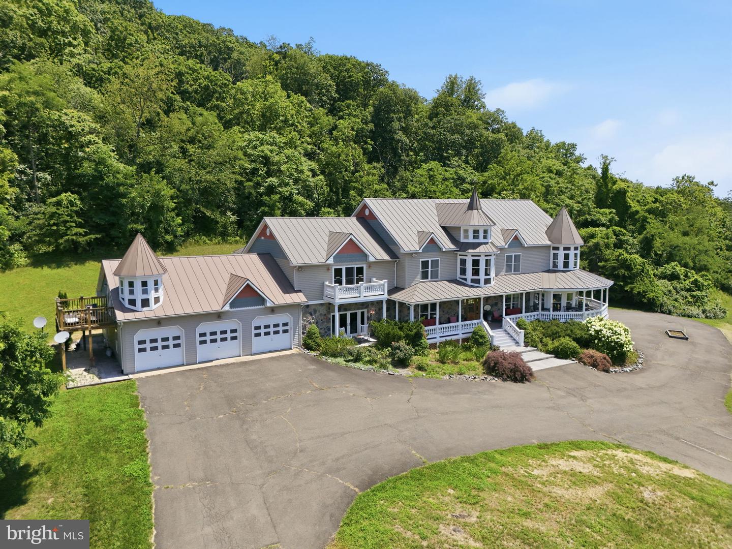 65 Clark Lane