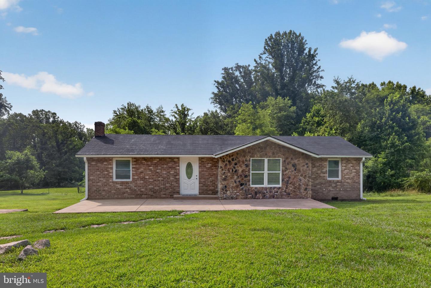 268 Rollins Ford Road, Amissville