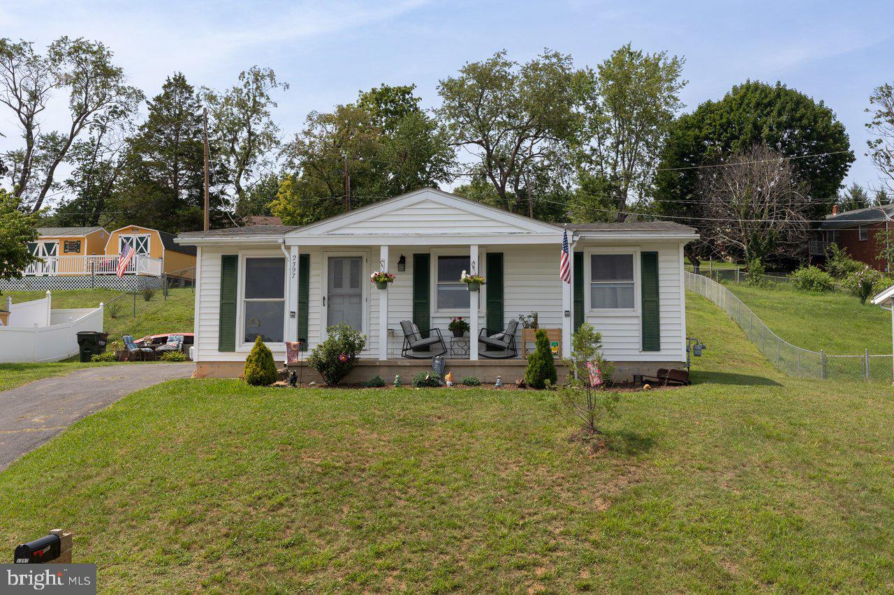 2397 Highview Circle, Staunton