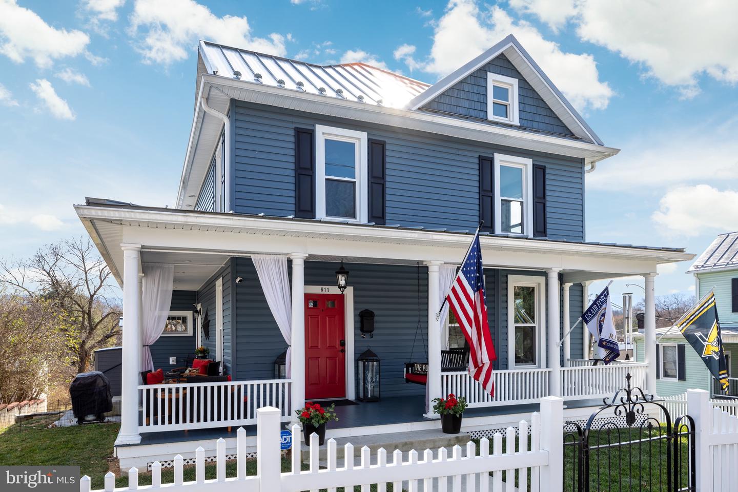 611 S Main Street, Woodstock