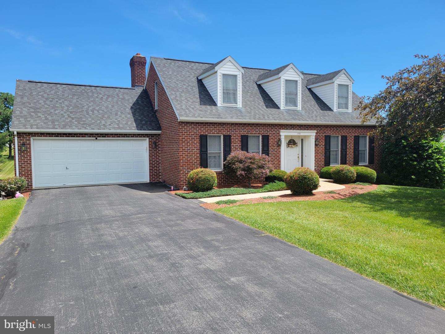 198 Shenvalee Drive, New Market
