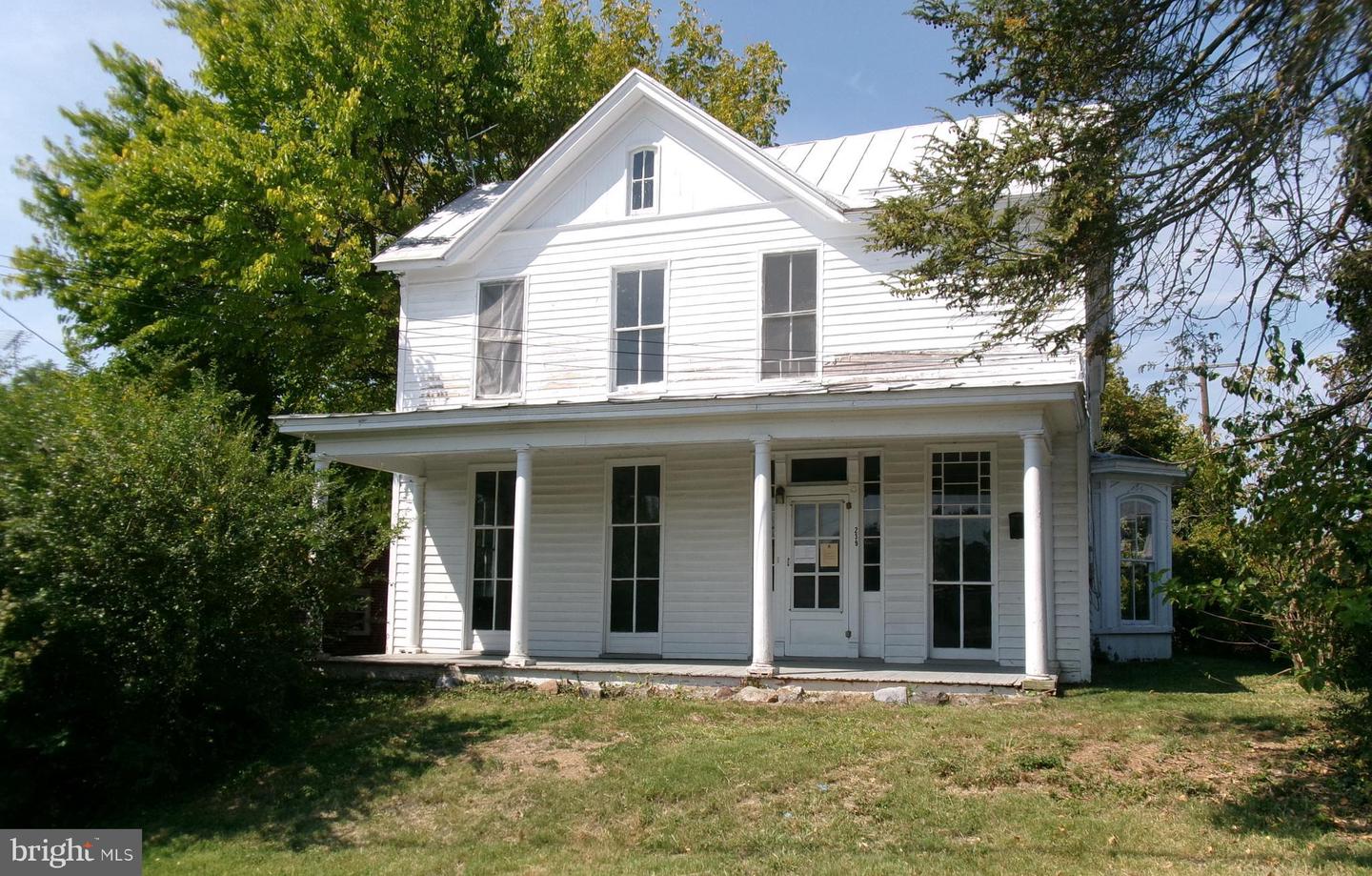 239 N Church Street, Woodstock