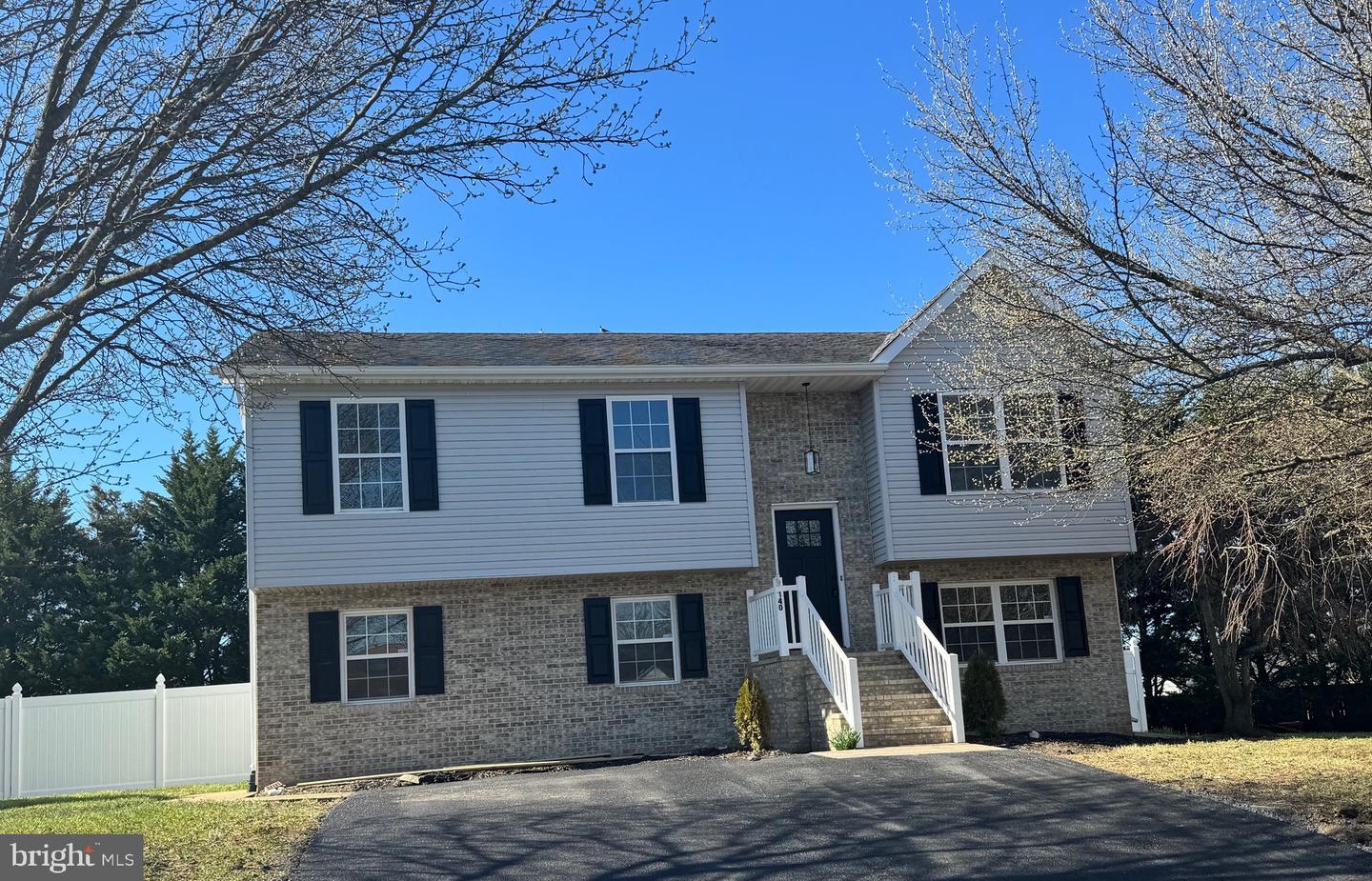 140 Hillview Drive, Maurertown