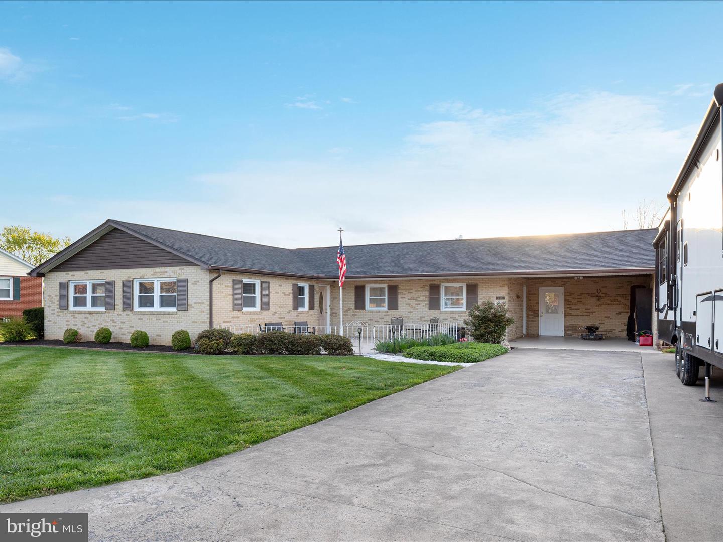 316 Royal Avenue, Strasburg