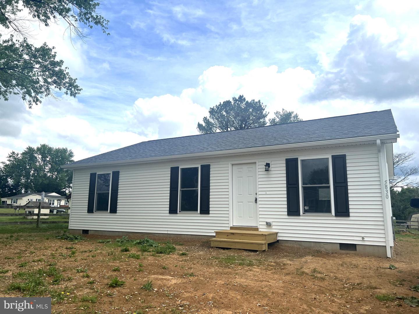 5830 Broad Street, Mount Jackson