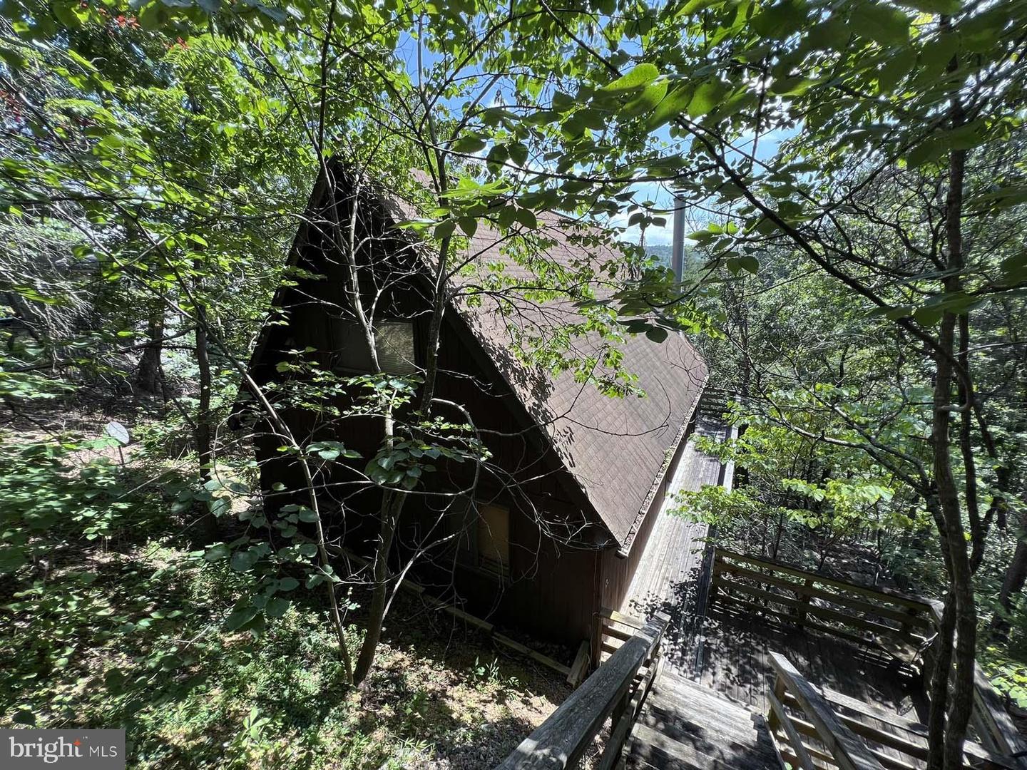 198 Hoods Point Road, Basye