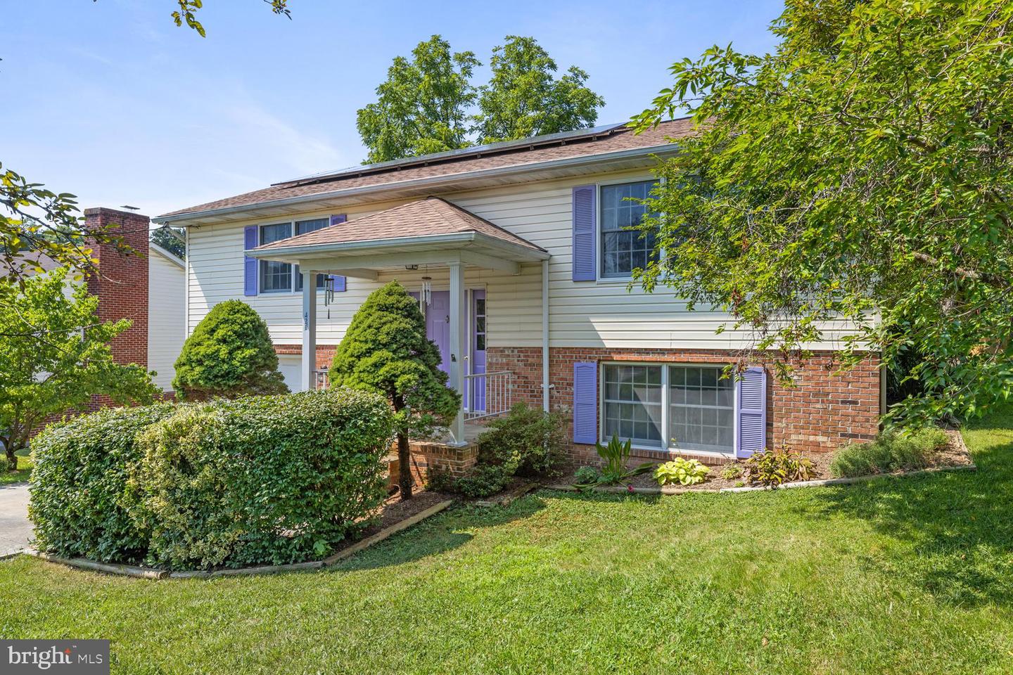 421 Dickerson Lane, Strasburg