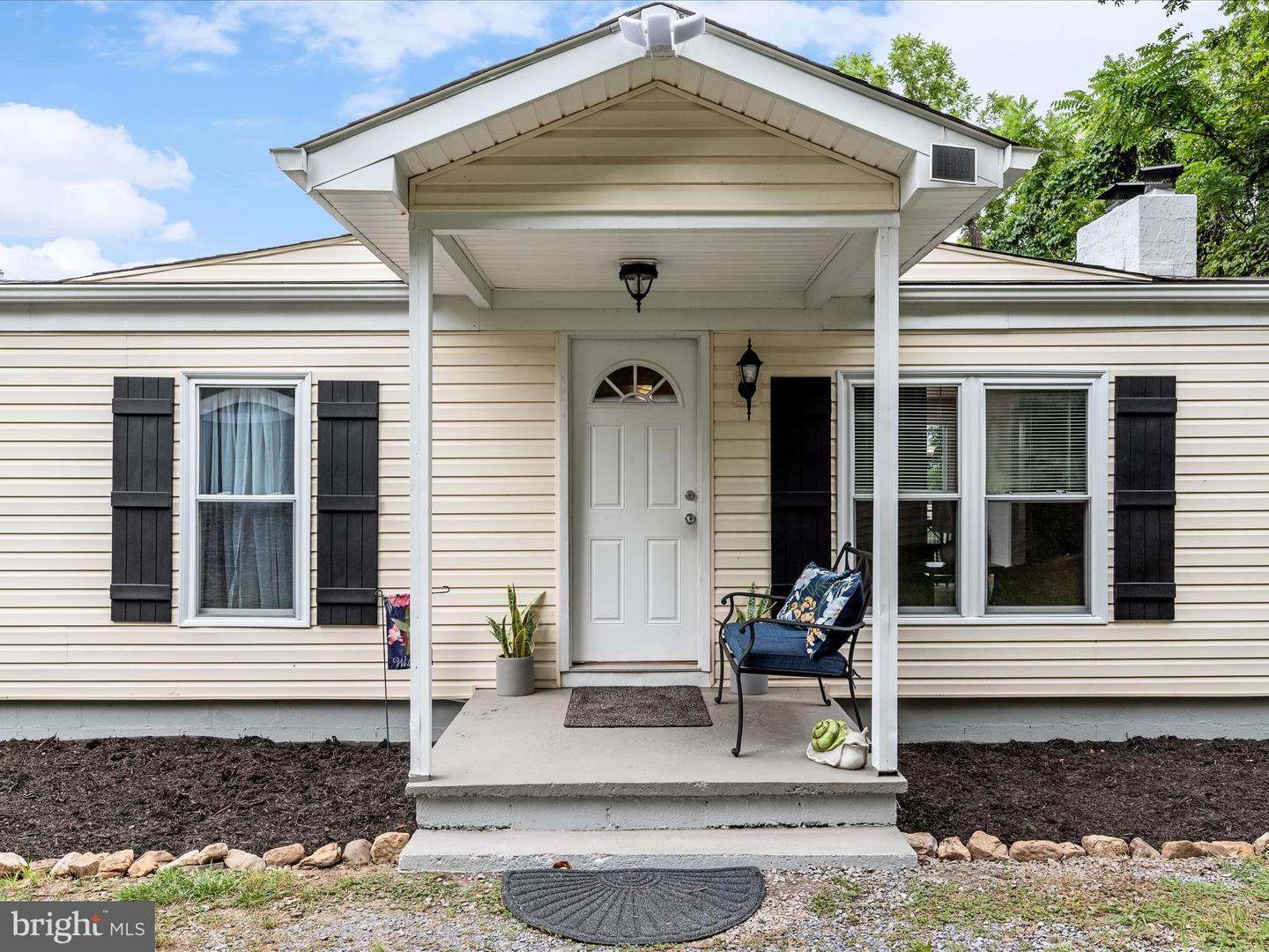 2757 E Lee Highway, New Market